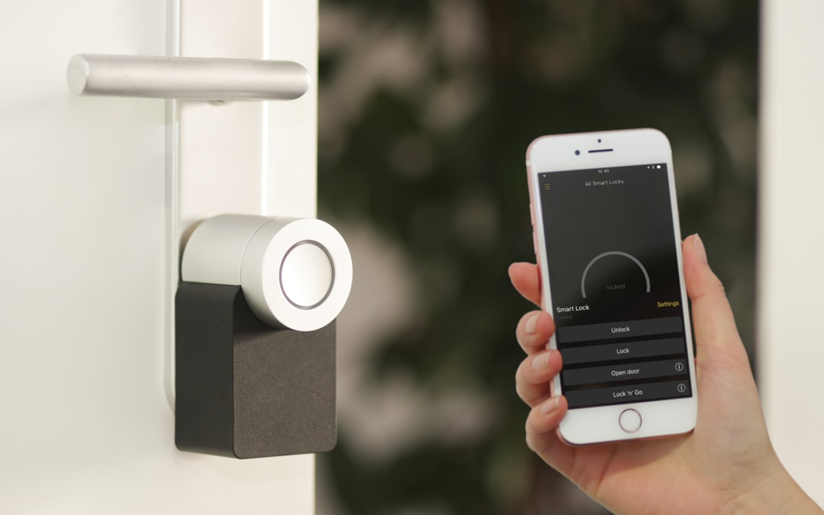 Smart lock controlled from a phone at the front door